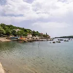 Hidden Gem - Two Bedroom With Terrace And Sea View Apartament *