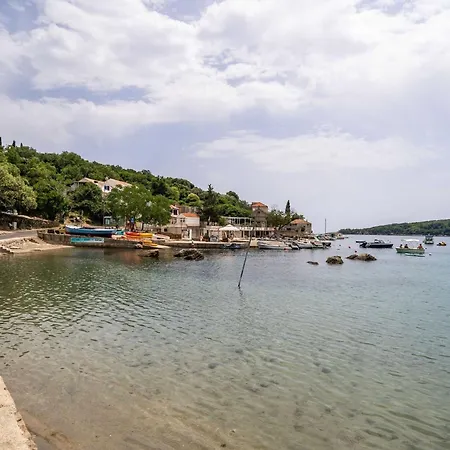 Hidden Gem - Two Bedroom With Terrace And Sea View Apartman *