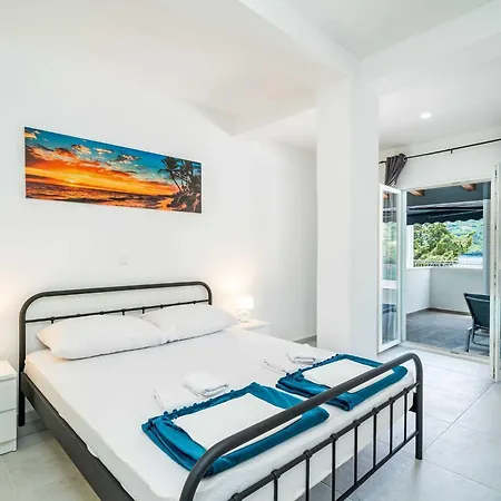 Apartmán Hidden Gem - Two Bedroom With Terrace And Sea View